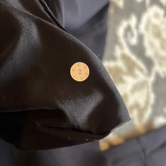 Lululemon Black Joggers Size 2 In Black - Picture 2 of 10